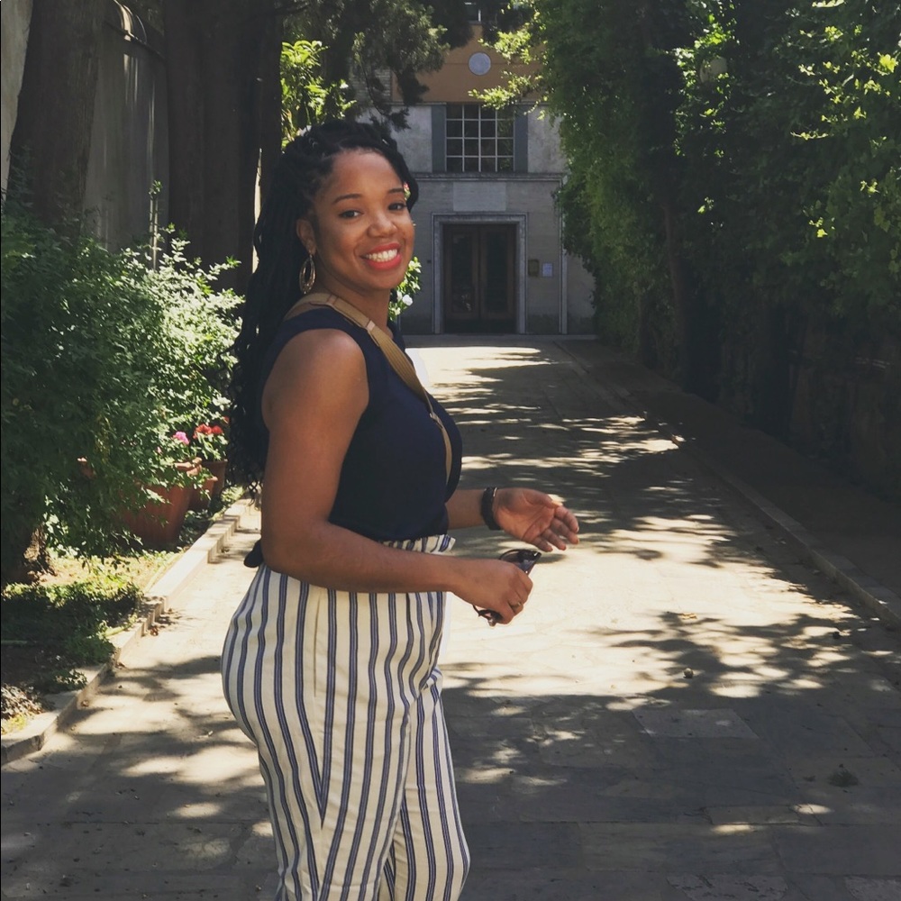 Meet your Posher, Sasha